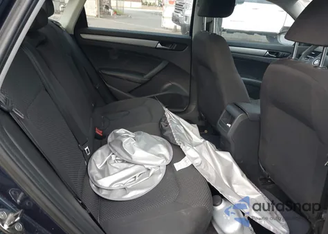 2012 Volkswagen Passat 2.5L S из США, поврежденный, VIN 1VWAP7A33CC072411